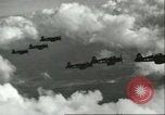 Standbild amerikanische Flugzeuge Pacific Theater, 1947, aus Sekunde 59 historischem Filmmaterial Videoclip 65675065678