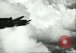 Standbild F4U Corsair Pacific Theater, 1947, aus Sekunde 11 historischem Filmmaterial Videoclip 65675065679