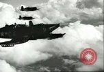 Standbild F4U Corsair Pacific Theater, 1947, aus Sekunde 20 historischem Filmmaterial Videoclip 65675065679