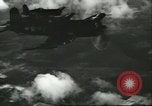 Standbild F4U Corsair Pacific Theater, 1947, aus Sekunde 55 historischem Filmmaterial Videoclip 65675065679