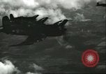 Standbild F4U Corsair Pacific Theater, 1947, aus Sekunde 60 historischem Filmmaterial Videoclip 65675065679