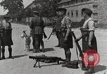 Standbild Archibald Percival Wavell Oppeln Oberschlesien, 1921, aus Sekunde 22 historischem Filmmaterial Videoclip 65675065689