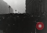 Standbild drapiert Beerdigung Float Europa, 1920, aus Sekunde 24 historischem Filmmaterial Videoclip 65675065694