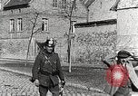 Standbild der deutschen Polizei Oberschlesien, 1919, aus Sekunde 41 historischem Filmmaterial Videoclip 65675065695