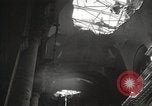 Immagine di Bombardare gli edifici danneggiati Berlino Germania, 1945, secondo 25 filmato di repertorio 65675065700