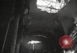 Immagine di Bombardare gli edifici danneggiati Berlino Germania, 1945, secondo 28 filmato di repertorio 65675065700