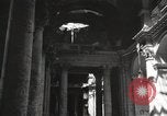 Immagine di Bombardare gli edifici danneggiati Berlino Germania, 1945, secondo 42 filmato di repertorio 65675065700