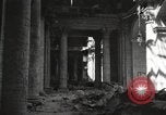 Immagine di Bombardare gli edifici danneggiati Berlino Germania, 1945, secondo 51 filmato di repertorio 65675065700