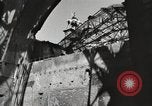 Immagine di Danneggiato il Reichstag Berlino Germania, 1945, secondo 49 filmato di repertorio 65675065701
