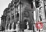 Standbild beschädigte Reichstag Berlin Deutschland, 1945, aus Sekunde 58 historischem Filmmaterial Videoclip 65675065702