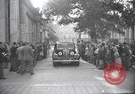 Standbild kommunistische Demonstration Berlin Deutschland, 1949, aus Sekunde 23 historischem Filmmaterial Videoclip 65675065705