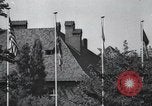 Standbild kommunistische Demonstration Berlin Deutschland, 1949, aus Sekunde 37 historischem Filmmaterial Videoclip 65675065705
