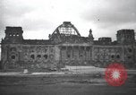 Standbild politischen Kundgebung Berlin Deutschland, 1949, aus Sekunde 4 historischem Filmmaterial Videoclip 65675065706