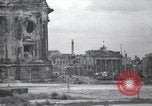 Standbild politischen Kundgebung Berlin Deutschland, 1949, aus Sekunde 7 historischem Filmmaterial Videoclip 65675065706