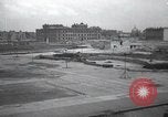 Standbild politischen Kundgebung Berlin Deutschland, 1949, aus Sekunde 13 historischem Filmmaterial Videoclip 65675065706