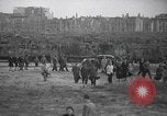 Standbild politischen Kundgebung Berlin Deutschland, 1949, aus Sekunde 17 historischem Filmmaterial Videoclip 65675065706