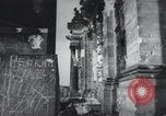 Standbild Reichstag Berlin Deutschland, 1945, aus Sekunde 33 historischem Filmmaterial Videoclip 65675065709