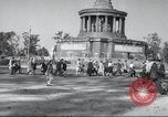 Standbild Reichstag Berlin Deutschland, 1949, aus Sekunde 35 historischem Filmmaterial Videoclip 65675065716