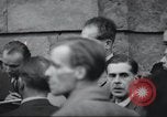 Immagine di Civili tedesco Berlino Germania, 1949, secondo 11 filmato di repertorio 65675065719