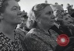 Immagine di Civili tedesco Berlino Germania, 1949, secondo 39 filmato di repertorio 65675065719