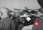 Immagine di Civili tedesco Berlino Germania, 1949, secondo 43 filmato di repertorio 65675065719