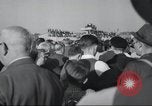 Immagine di Civili tedesco Berlino Germania, 1949, secondo 46 filmato di repertorio 65675065719