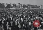 Immagine di Civili tedesco Berlino Germania, 1949, secondo 49 filmato di repertorio 65675065719
