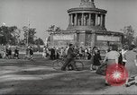 Standbild Freiheitskundgebung gegen die sowjetische Blockade Berlin Deutschland, 1948, aus Sekunde 15 historischem Filmmaterial Videoclip 65675065720