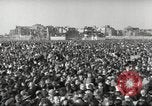 Standbild Freiheit Rallye Berlin Deutschland, 1948, aus Sekunde 13 historischem Filmmaterial Videoclip 65675065721