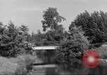 Immagine di Il Tiergarten Berlino Germania, 1953, secondo 16 filmato di repertorio 65675065724