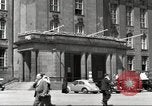 Immagine di Il Rathaus Berlino Germania, 1953, secondo 34 filmato di repertorio 65675065725