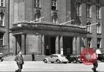 Immagine di Il Rathaus Berlino Germania, 1953, secondo 38 filmato di repertorio 65675065725