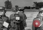Standbild Canadian Women's Army Corps Kanada, 1940, aus Sekunde 3 historischem Filmmaterial Videoclip 65675065733