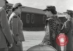 Standbild Canadian Women's Army Corps Kanada, 1940, aus Sekunde 7 historischem Filmmaterial Videoclip 65675065733