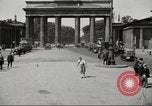 Standbild skater Berlin Deutschland, 1932, aus Sekunde 9 historischem Filmmaterial Videoclip 65675065737