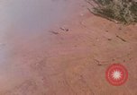 Standbild Marine Jet Jagdbomben Viet Cong Position Quang Ngai Vietnam, 1967, aus Sekunde 18 historischem Filmmaterial Videoclip 65675065746