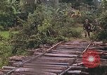Standbild Operation Rio Grande Quang Ngai Vietnam, 1967, aus Sekunde 27 historischem Filmmaterial Videoclip 65675065747
