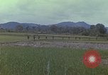 Immagine di Stati Uniti Marines in pattuglia Quang Ngai Vietnam, 1967, secondo 5 filmato di repertorio 65675065748