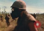 Immagine di Marines americani in Vietnam Con Thien Vietnam, 1967, secondo 33 filmato di repertorio 65675065749