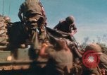 Immagine di Marines americani in Vietnam Con Thien Vietnam, 1967, secondo 47 filmato di repertorio 65675065749