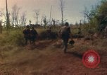 Immagine di Marines americani in Vietnam Con Thien Vietnam, 1967, secondo 57 filmato di repertorio 65675065749