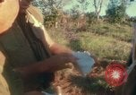 Standbild US Marines voraus Con Thien Vietnam, 1967, aus Sekunde 36 historischem Filmmaterial Videoclip 65675065752