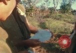Standbild US Marines voraus Con Thien Vietnam, 1967, aus Sekunde 38 historischem Filmmaterial Videoclip 65675065752
