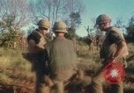 Standbild US Marines voraus Con Thien Vietnam, 1967, aus Sekunde 43 historischem Filmmaterial Videoclip 65675065752