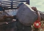 Standbild USA Soldaten Vietnam, 1966, aus Sekunde 27 historischem Filmmaterial Videoclip 65675065753