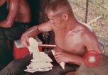 Standbild USA Soldaten Vietnam, 1966, aus Sekunde 19 historischem Filmmaterial Videoclip 65675065754