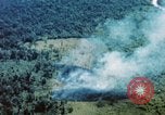 Standbild Betrieb Attleboro Dau Tieng Vietnam, 1966, aus Sekunde 61 historischem Filmmaterial Videoclip 65675065755
