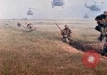 Immagine di Soldati americani Il Vietnam, 1966, secondo 24 filmato di repertorio 65675065758