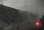 Immagine di La fanteria sovietica Fronte orientale teatro europeo, 1944, secondo 27 filmato di repertorio 65675065829