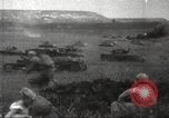 Immagine di La fanteria sovietica Fronte orientale teatro europeo, 1944, secondo 48 filmato di repertorio 65675065829